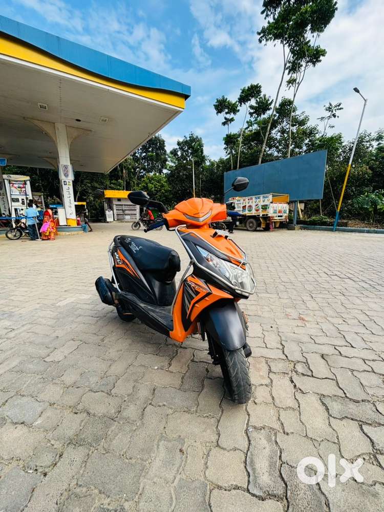 Honda dio. Model 2019
