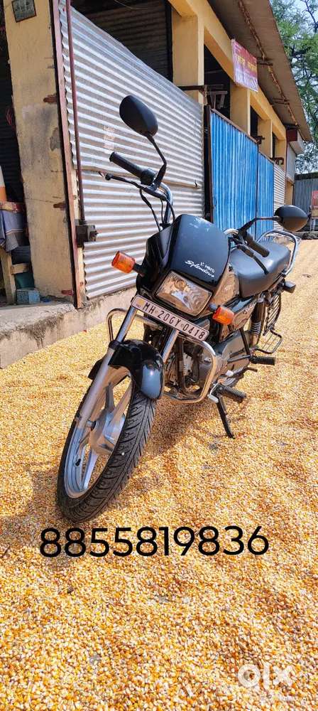 Hero splendor plus 10/2024 model, cream condition like new