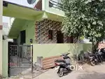 5 रूम 2 बाथरूम 2. टॉयलेट 1 कार पार्किंग