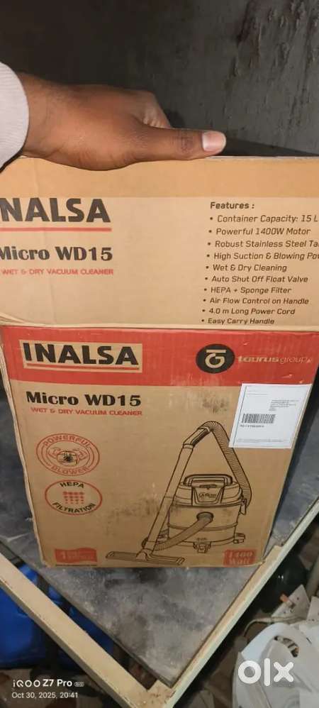 WET & DRY VACCUM CLEANER