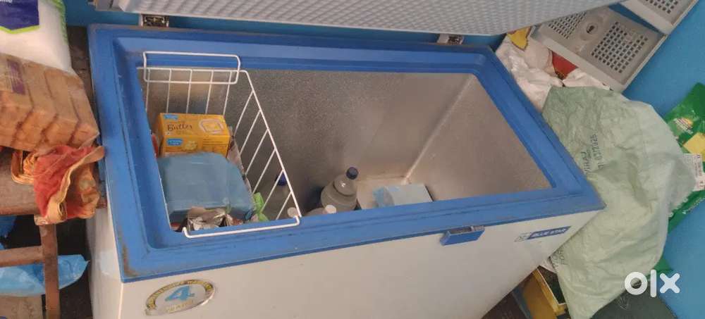 Deep freezer 210 liter.blue star.2021