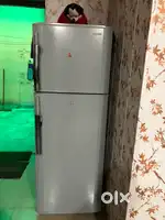 Samsung 320 litre fridge