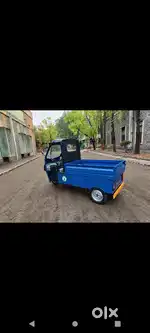 Kinetic 3 wheeler electric loader