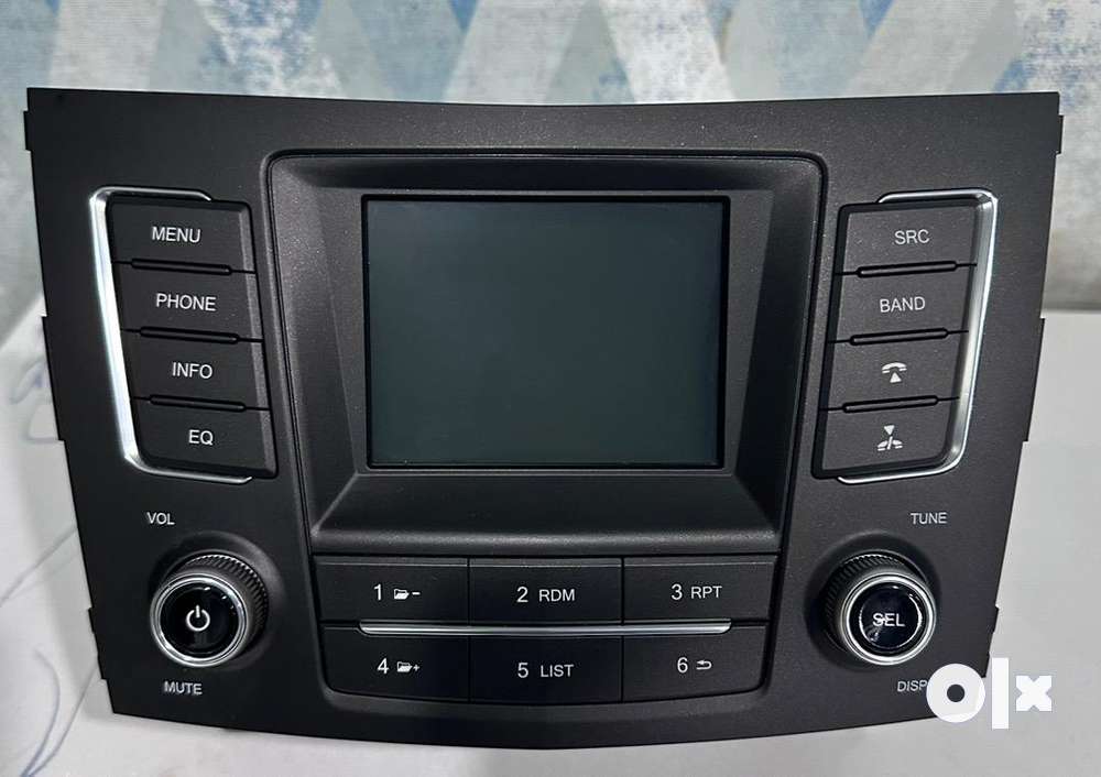 Mahindra xuv300 oem sterio multimedia disply with call function