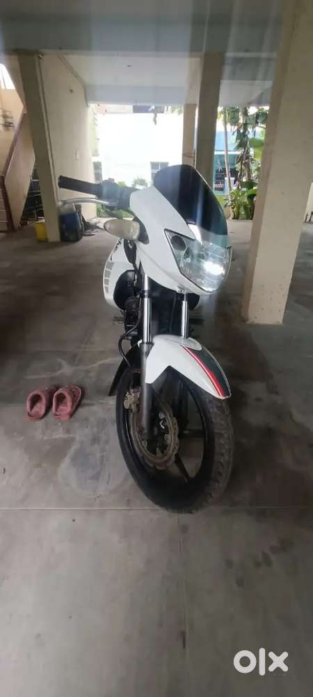 TVs Apache RTR
