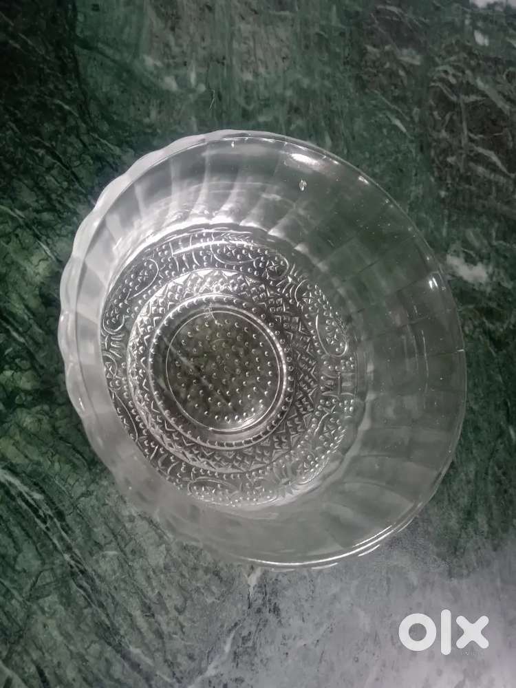 Glass bowls