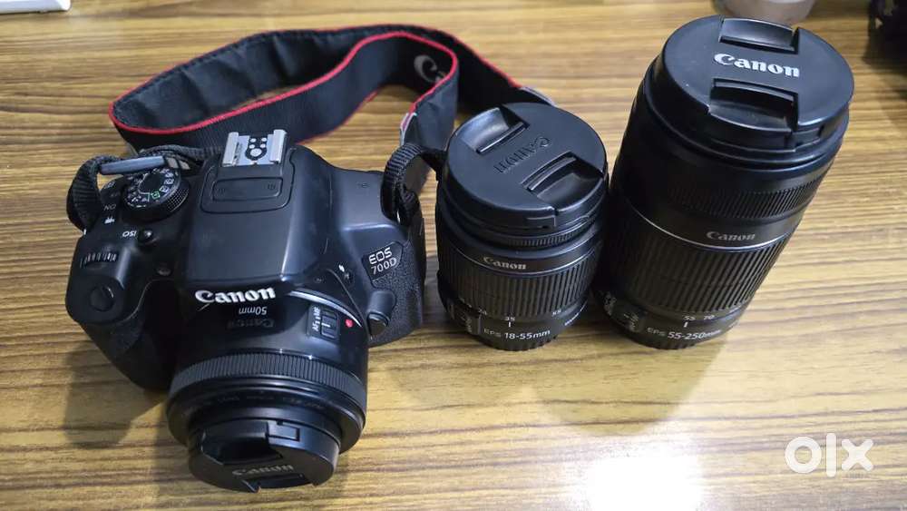 Canon 700d DSLR with 3 lens kit.
