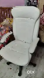 Office Boss Chair