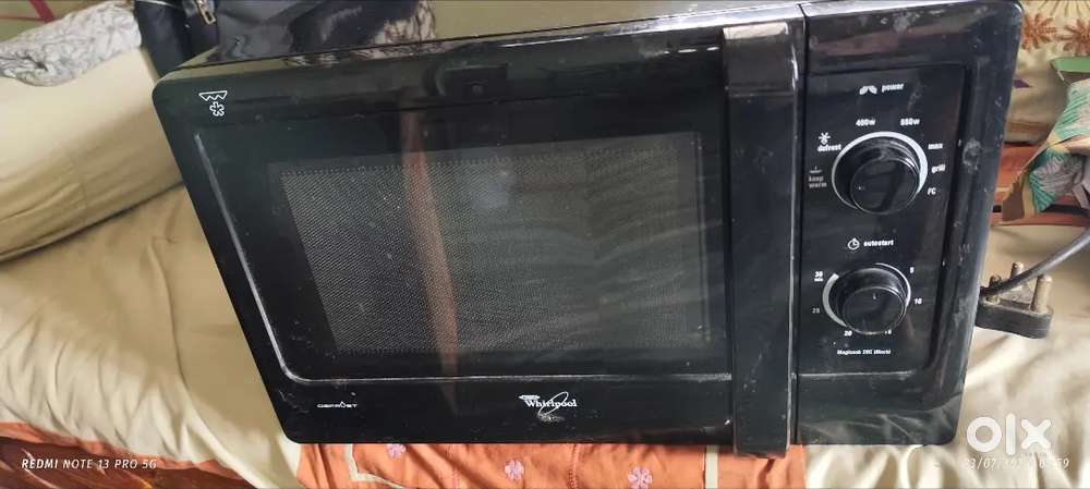 Whirlpool Microwave oven