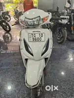 Honda Activa 6g 2024 model white color in exellent condition