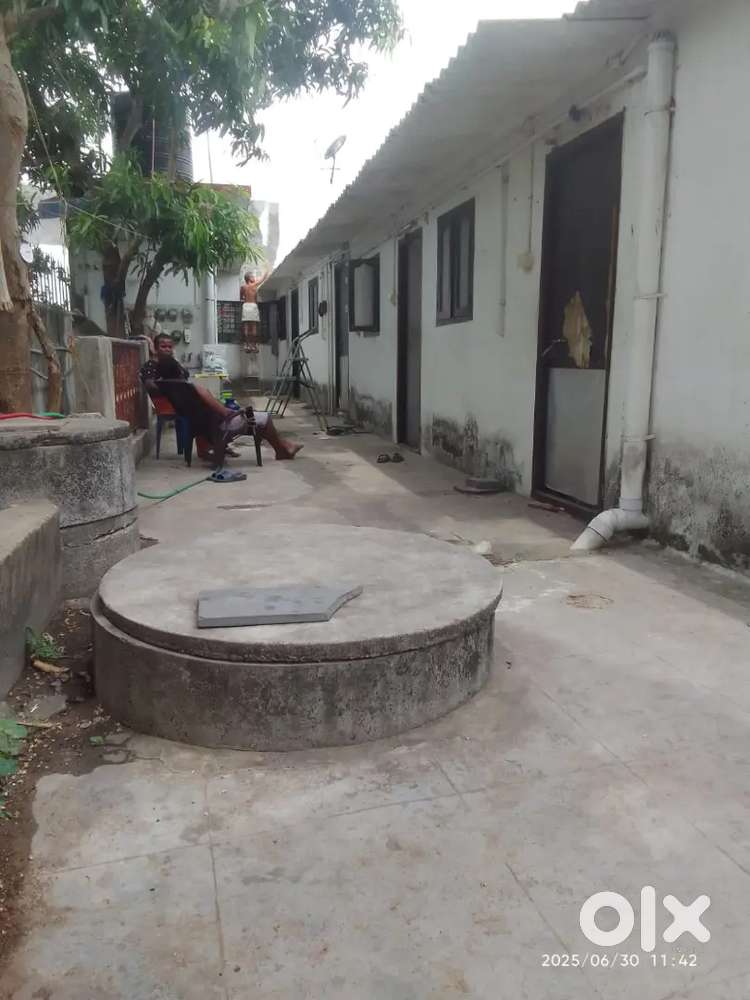 House for Sale in Vandalur near Kelambakkam Bus terminal