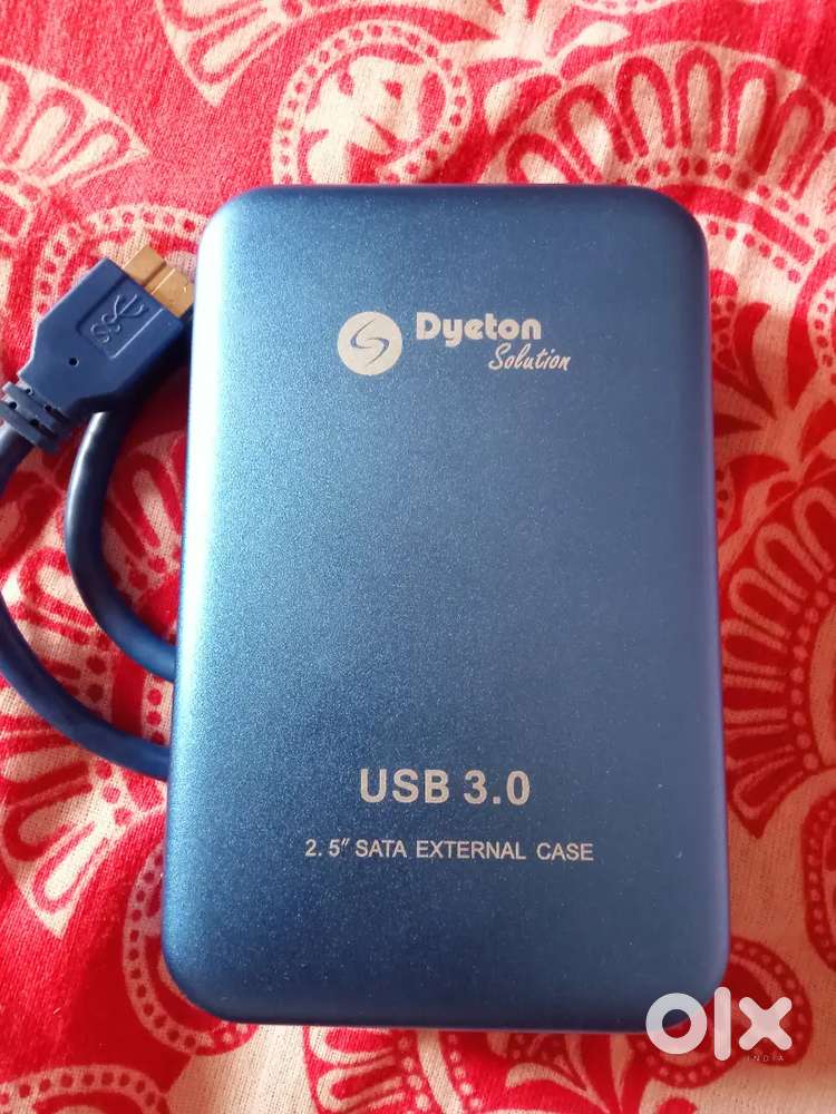 Dyeton, Hard disc 1tb