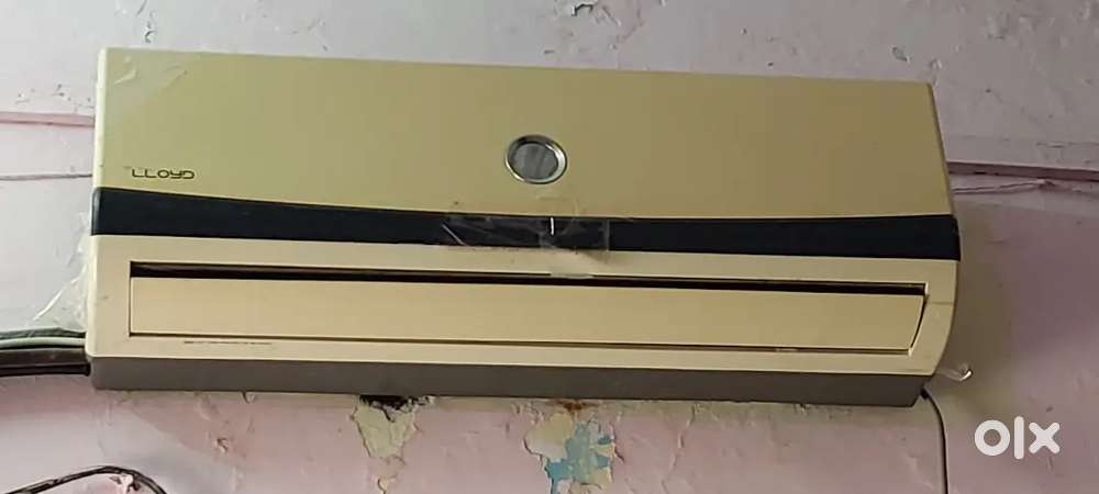 Indoor unit of lloyd AC faulty non working