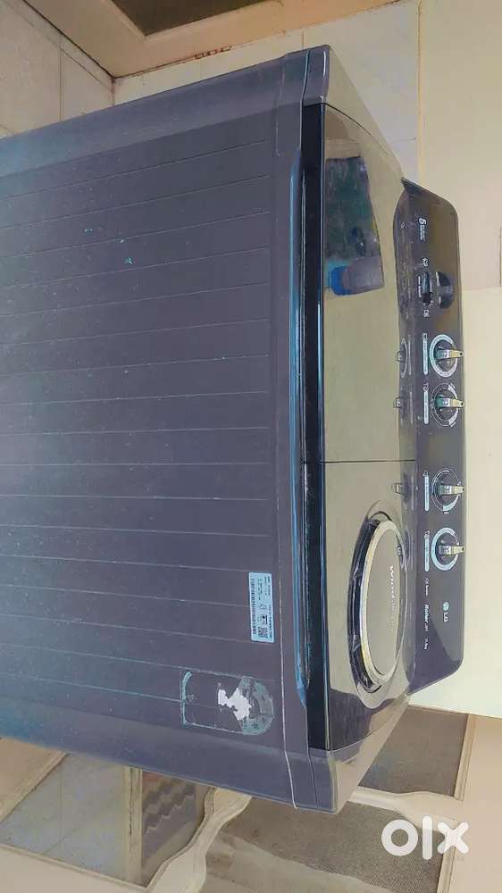 LG 11.5 kg Washing Machine
