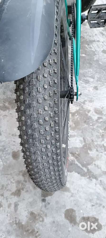 Good condition  few days old.