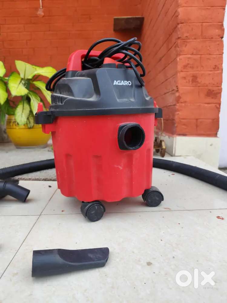 Wet and dry agaro vacuum cleaner