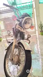 Bajaj boxer