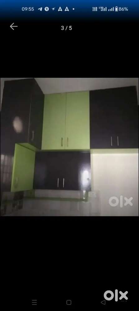 Ready to move good property condition