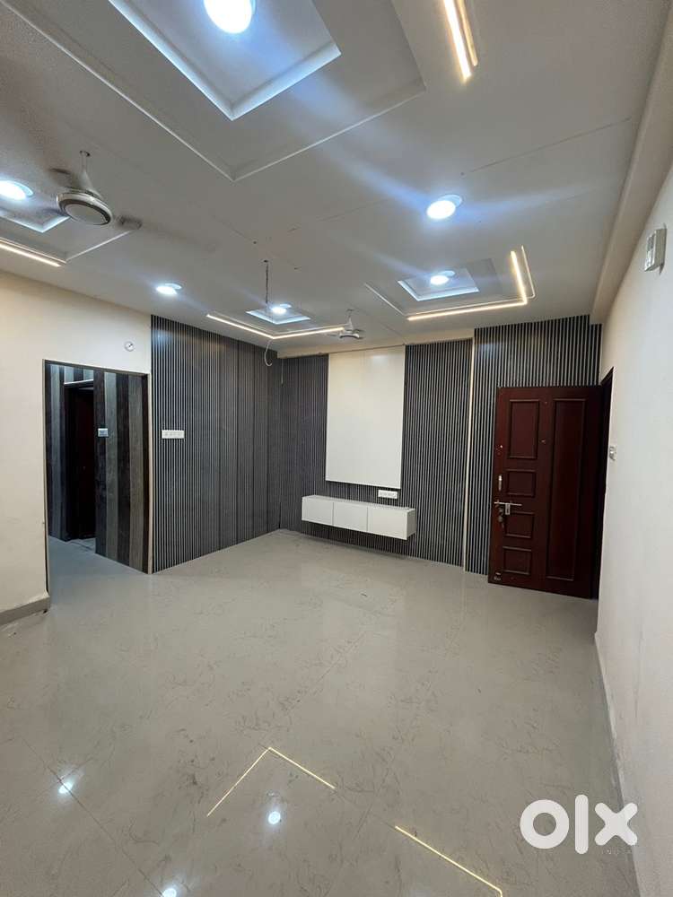 ULTRA LUXURY VERY SPACIOUS FLAT NEAR BY SILICON CITY MAIN ROAD