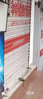 Single height shop for rent