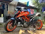 Duke 390 bs4