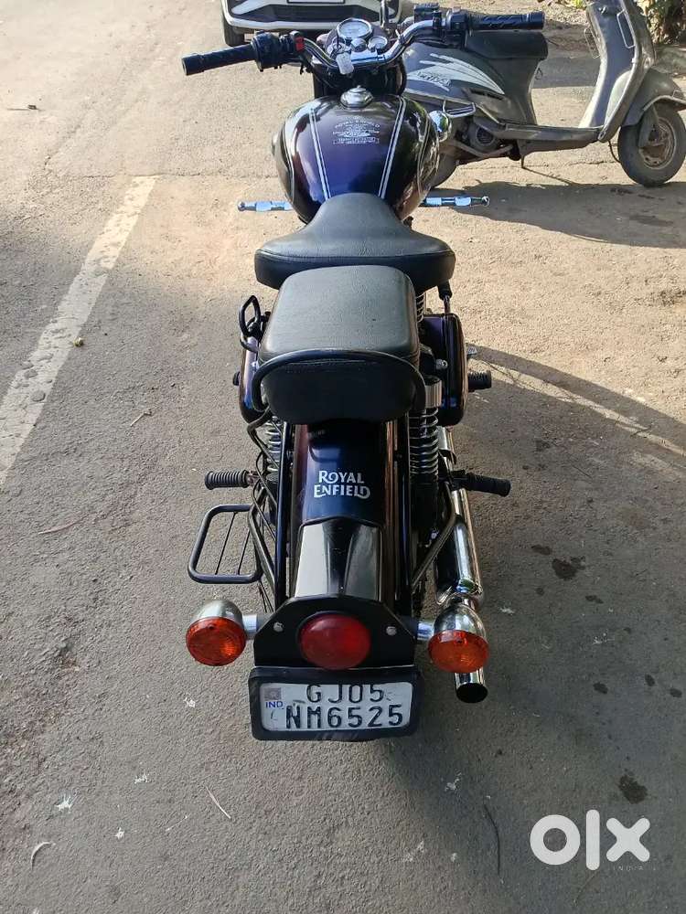 Royal Enfield 350 bullet (2016)/11