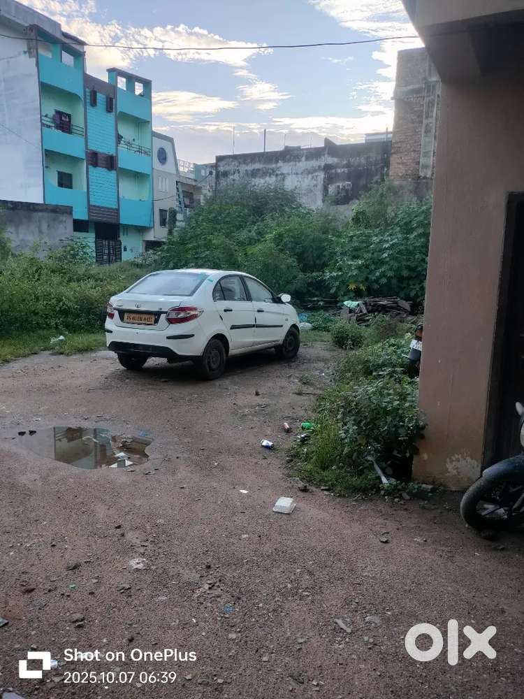 Open plot Chandrayan gutta