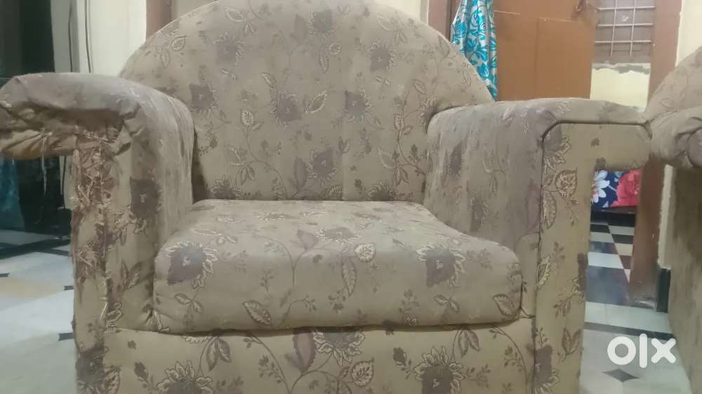 The old sofa but good quality