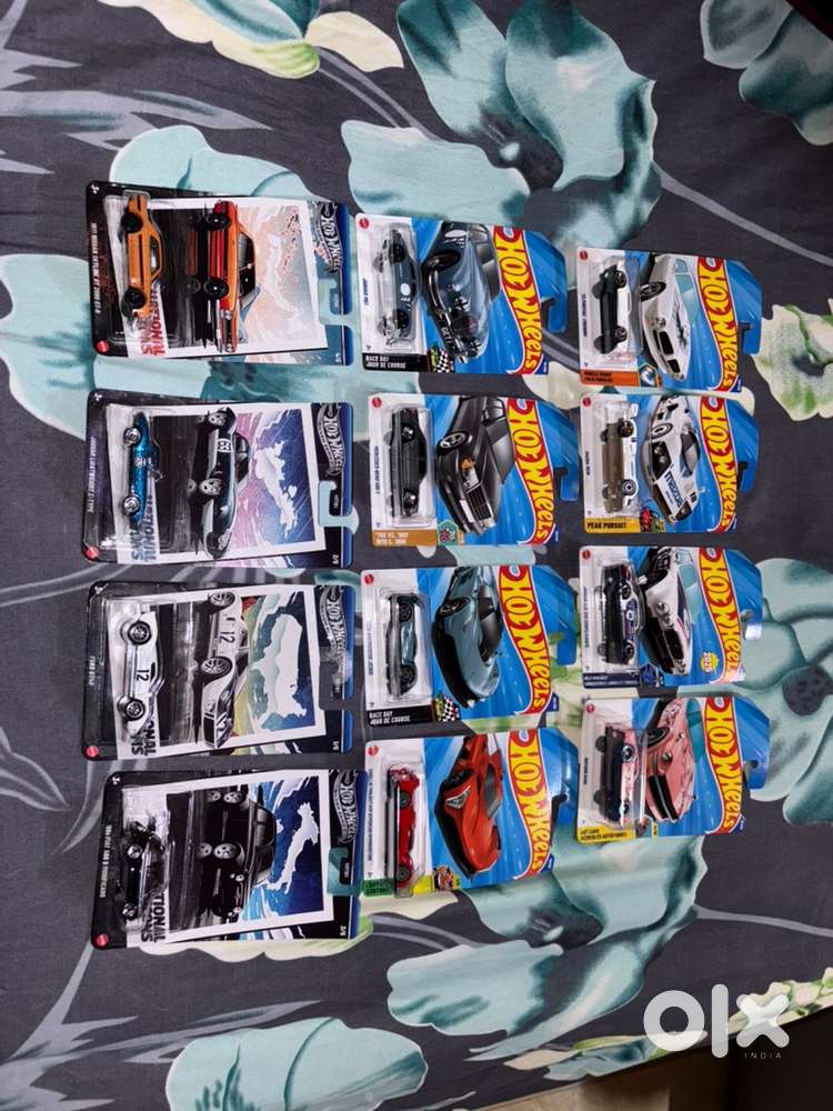 Hotwheels main lines and premium cars