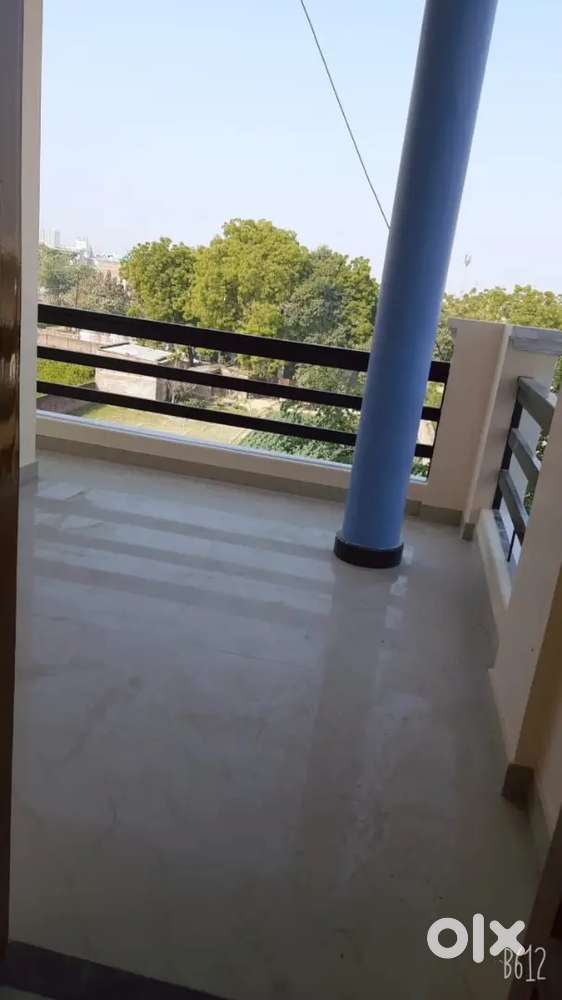 Room rent par khali hai