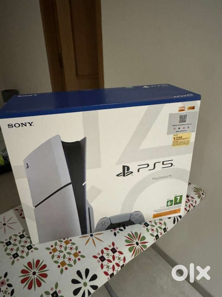 Unopened 1TB PS5 (Playstation) with Spiderman 2