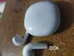 Airpods Boat