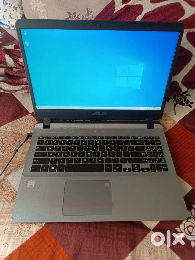 ASUS 16inch i3 and 8Gb ram Laptop