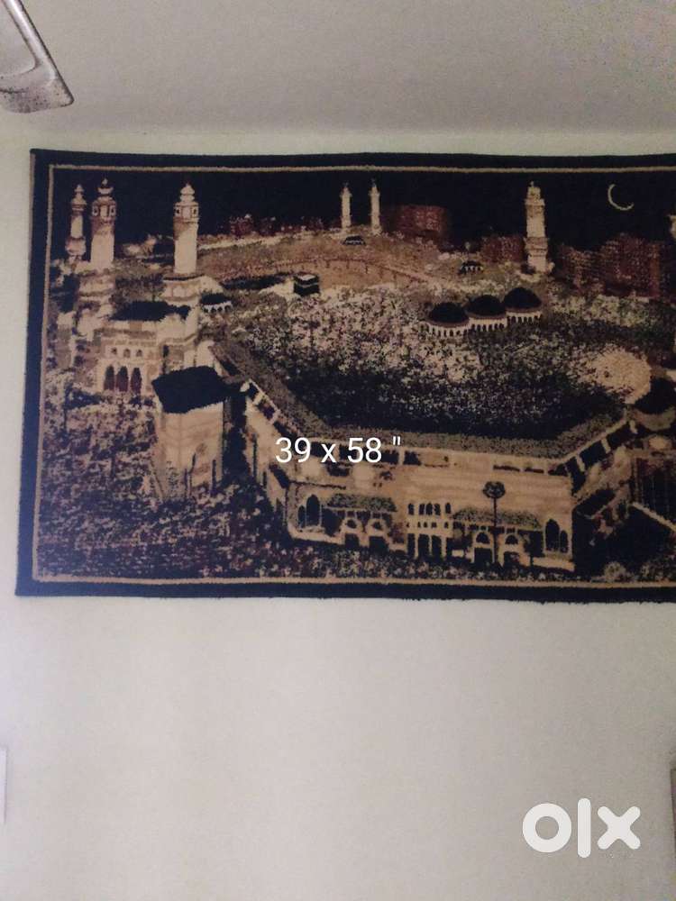 Home Decore items - pictures, bras plates, wooden embossed, carpeted