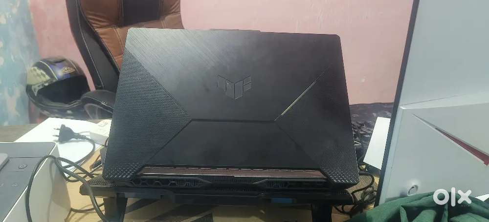 Laptop, printer, 32 in monitor . Mp online full setup