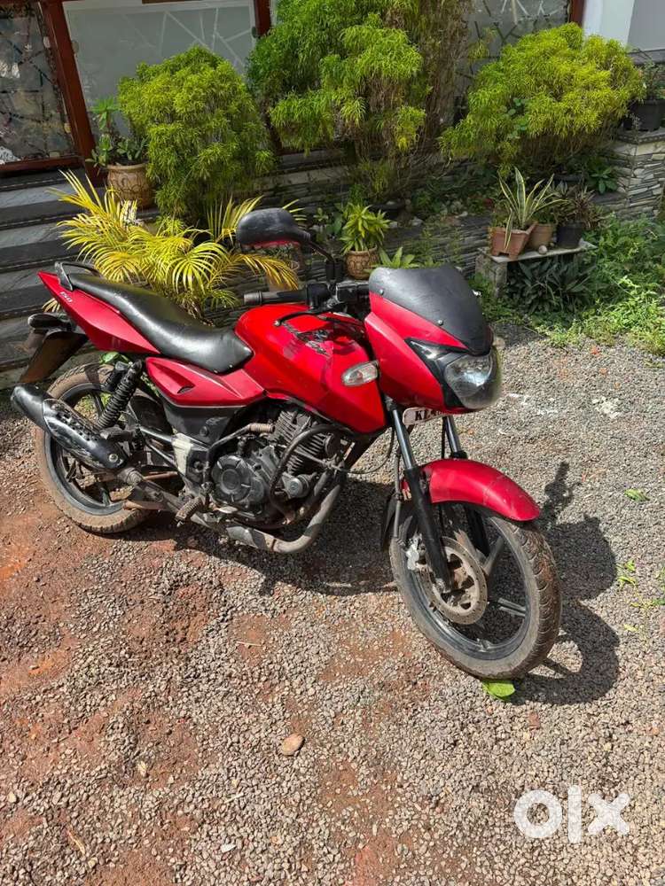 Pulsar 150