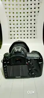 5D Mark 4 with 85mm, 50mm, 24:105