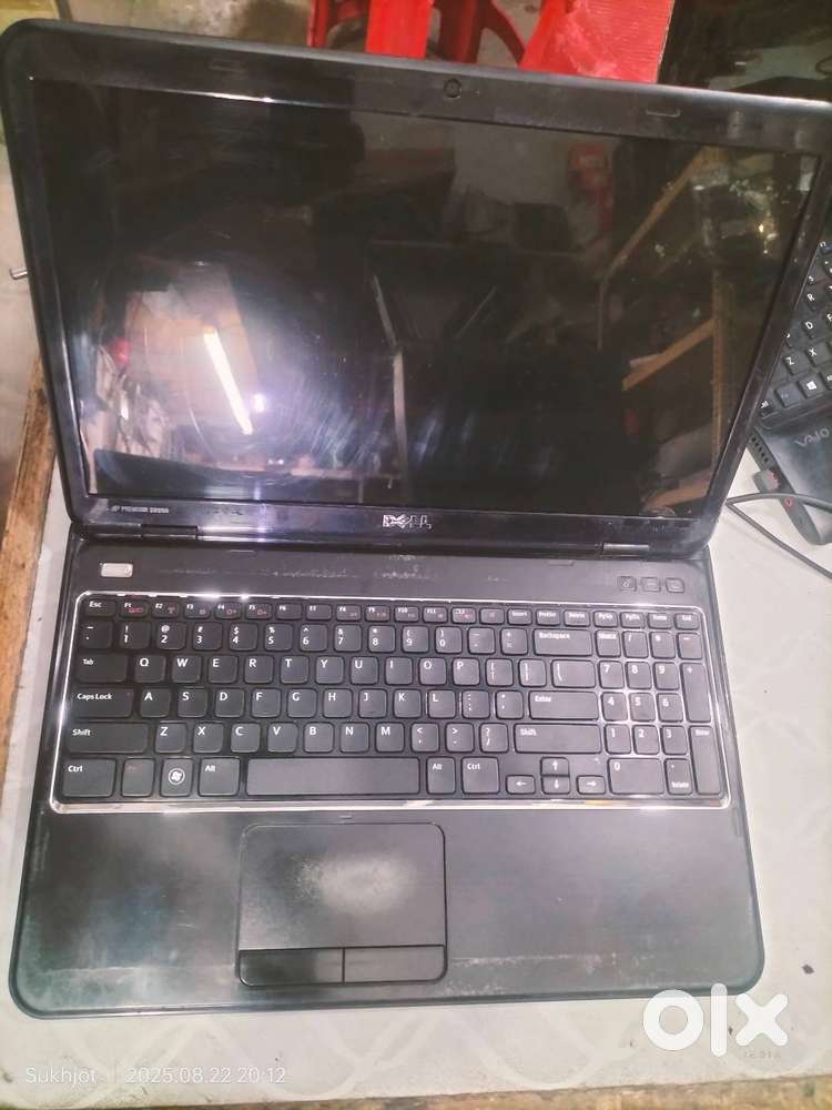 Dell cor i3 laptop
