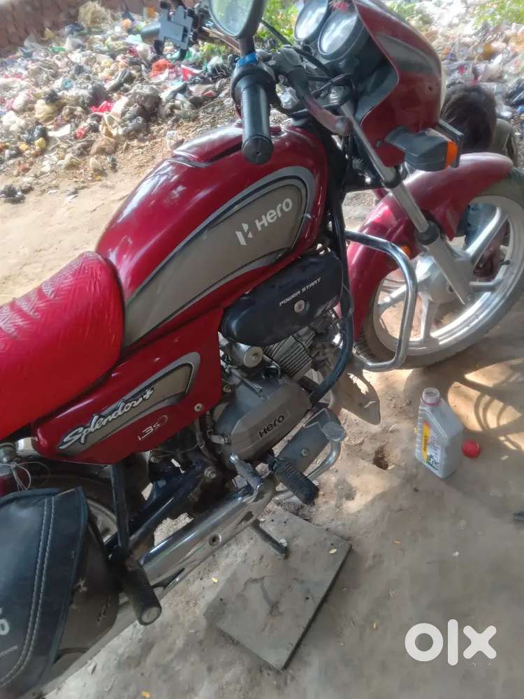 वाइजर मे थोड़ी स्क्रच है बस आल ok