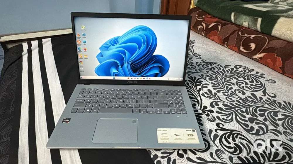 ASUS Laptop for sale at Rs 25,000 (negotiable)