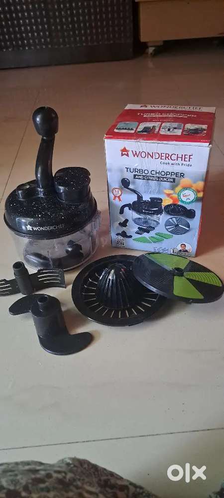 Wonderchef Turbo Chopper with Atta Kneader Attachment