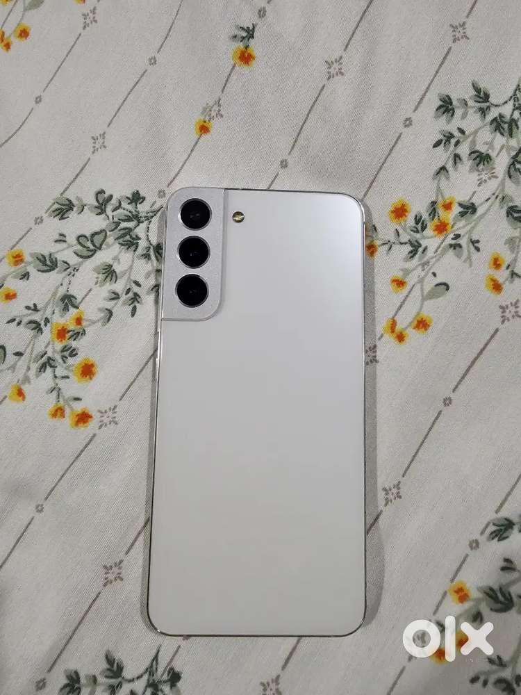 Samsung S22 plus