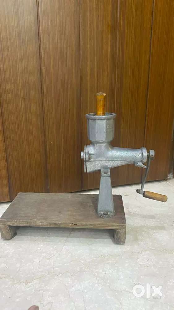 ALUMINIUM HANDPRESS JUICER
