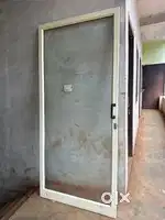Aluminium frame glass door