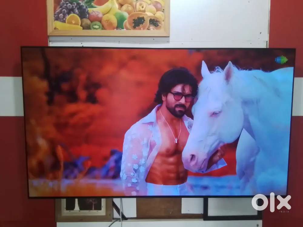 SAMSUNG S95F OLED 65 INCHES 4K IN EXCELLENT CONDITION JUST 10 DAYS OLD