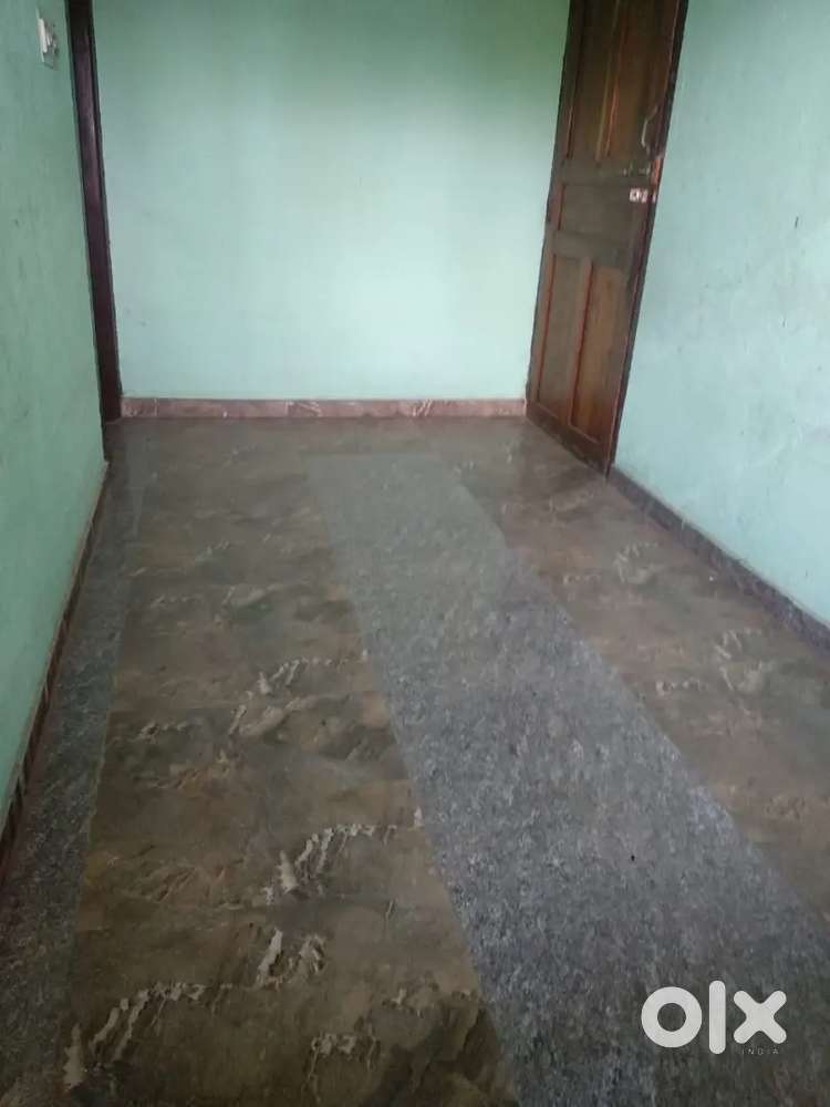 House for rent (only family),near madnawati public school