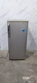 Samsung 5 Star Single Door Fridge, in very good condition.