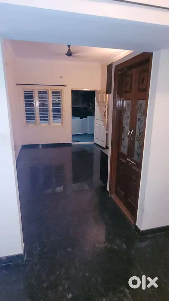 1Bhk semi furnished house for lease