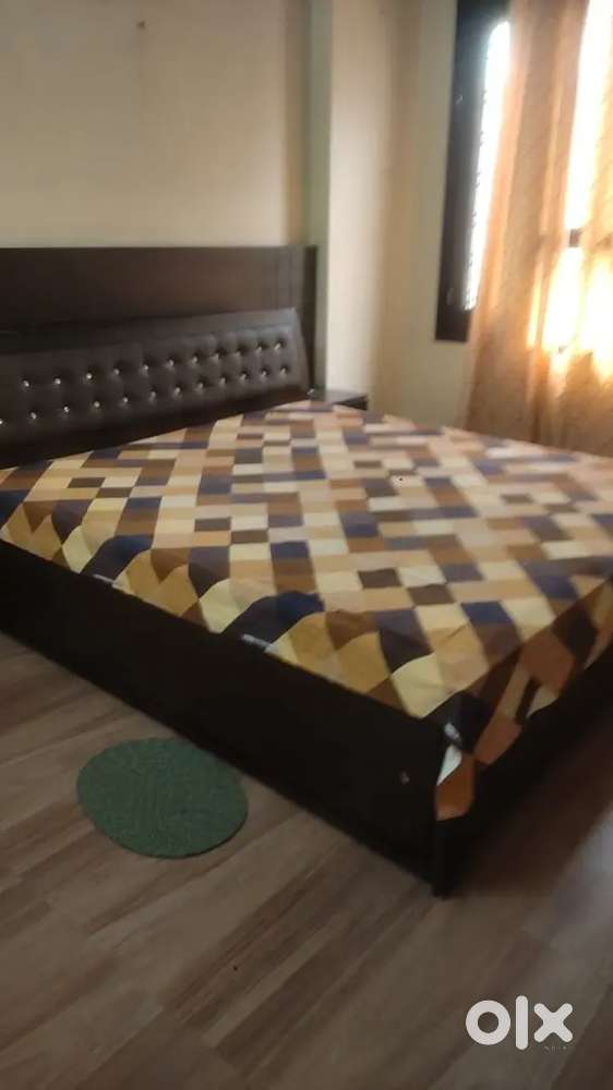 Independent 1bhk for rent in Ranjit Avenue