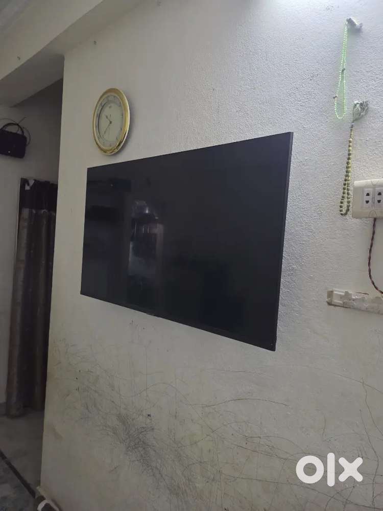 Samsung Crystal 4k UHD Tv 43 inch